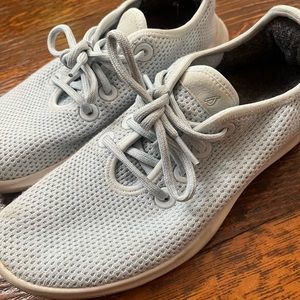 Allbirds Tree Runners Size 8